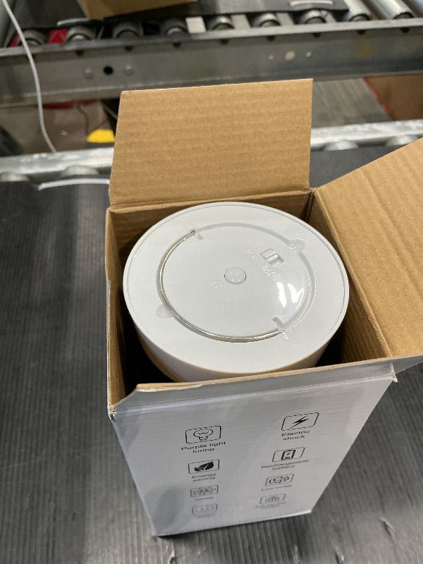 Photo 1 of ** UNTESTED ** Phosooy 2-in-1 Indoor Electric Bug Zapper with Fan, Chargeable 1500V High Voltage Mosquitoes Killer with Hanger, Small Fly Insects Lamp Trap Catching Moth Gnat Fruit Flies, White