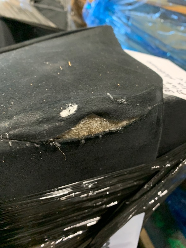 Photo 1 of ** DAMAGE CHECK PHOTO / VERY USED** Signature Design by Ashley Darcy Casual Plush Loveseat, Black