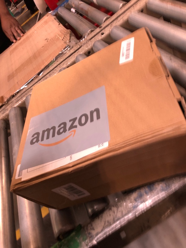 Photo 1 of ** BLACK HANDLE**
VINCHEF Nonstick Stockpot With Lid 4 Quart, Large Saucepan with Stay Cool Handle, Deep Kitchen Cooking Pot Induction Stock Pots, Dishwasher Safe, Compatible for All Stove Top, PFAS/PFOA Free Black