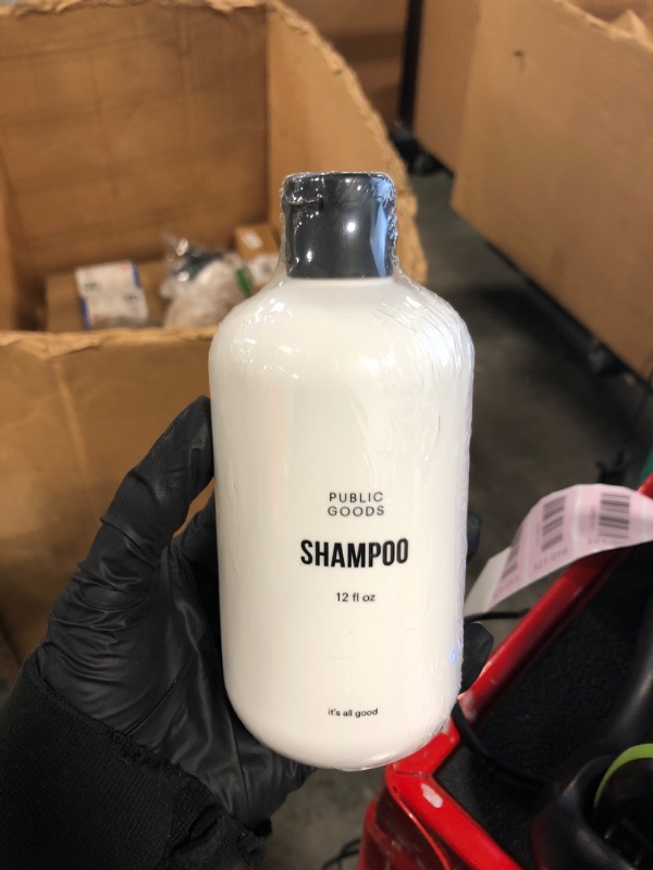 Photo 1 of ** FACTORY SEALED**
Public Goods Shampoo for Women & Men | Natural Gentle Shampoo to Cleanse & Nourish All Hair Types | Made with Organic Essential Oils | Sulfate & Paraben Free | Vegan | Made in Canada | 12 Fl Oz Bottle