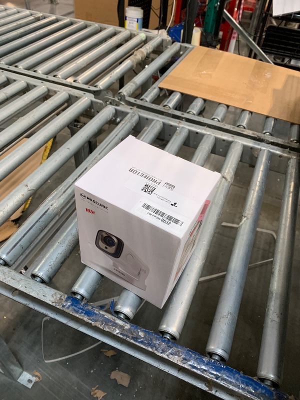 Photo 1 of ?Auto Focus&1080P?Magcubic Mini Smart Projector with 4K Support, Portable Projector with Wifi and Bluetooth, 5W Speaker, Built in Apps, Voice Control, Outdoor Movie Projector