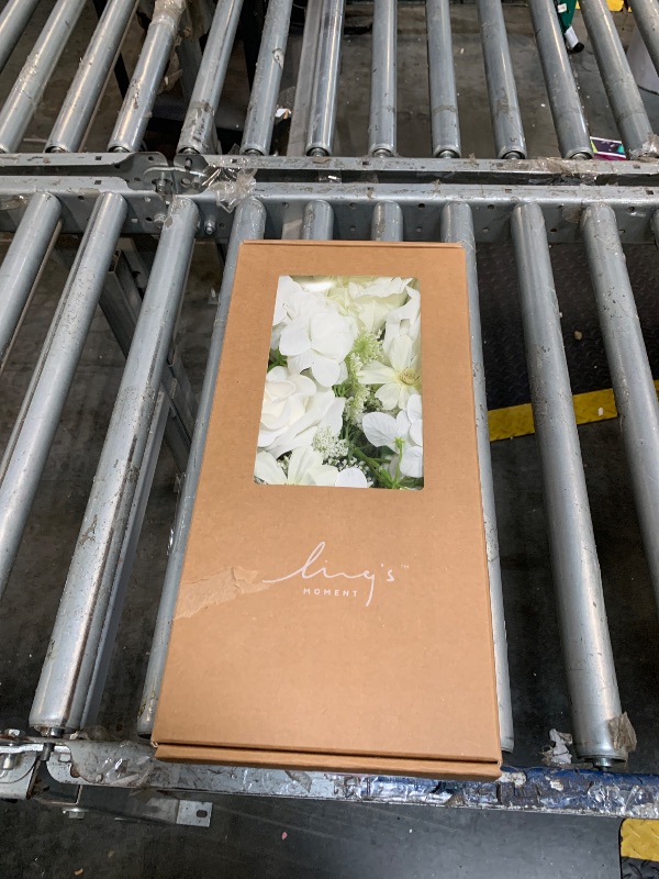 Photo 1 of ***SIMILAR ITEM***
Muhanjia Vintage Style Artificial Flowers and Greenery Combo Box Set, Fake Flower for DIY Wedding Bridal Bouquet, Centerpieces Decor, Floral Arrangement Decor, etc.(White)