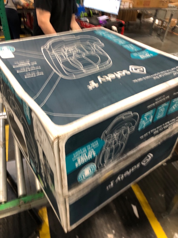 Photo 1 of Safety 1st Grow and Go All-in-One Slim Convertible Car Seat, Rear Facing, 5-40 lbs, Forward Facing (30–65 lbs), High Back Booster Seat 40-100 pounds, Black Phantom