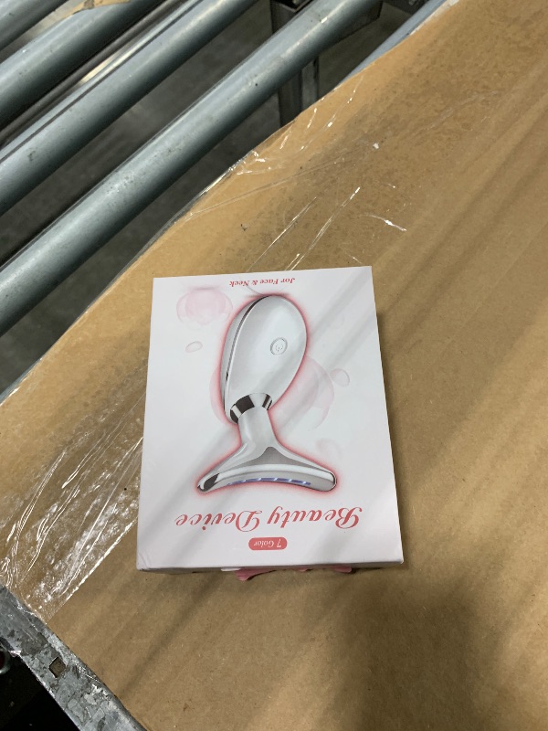 Photo 1 of *USED*
Red-Light-Therapy-for-Face, Facial Massager Wand with 7 Color - Birthday, Christmas, Mothers Day, Valentines Day, Self Care Gifts for Her Women Mom Best Friend Wife Teacher (Rose Gold)