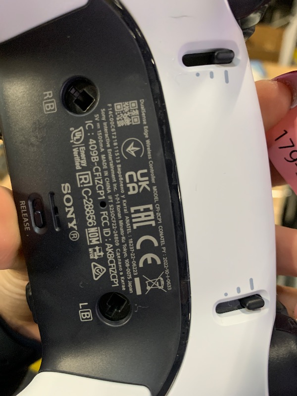 Photo 5 of PlayStation DualSense Edge Wireless Controller