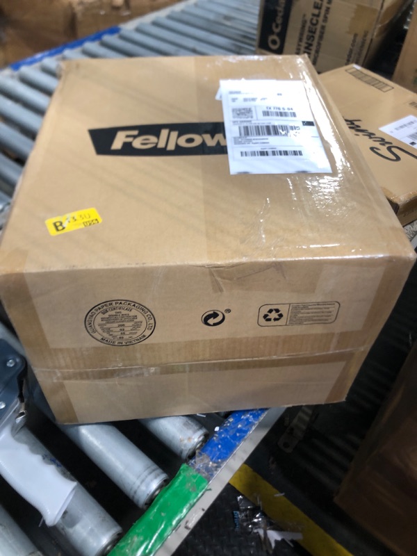 Photo 1 of Fellowes AutoMax Micro-Cut 100M Commercial Office Auto Feed 2-in-1 Paper Shredder with 100-Sheet Capacity