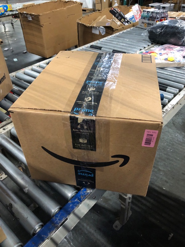 Photo 1 of ***AS IF/ FINAL SALE -***
BUNDLE BOX OF MIXED FOOD
EXP: 10/ 28/2025   10/28/ 2026
