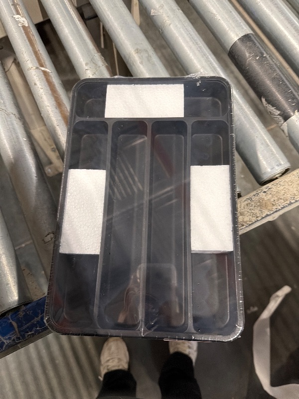 Photo 1 of ** FACTORY SEALED**
Kitsure Cutlery Drawer Organiser for Kitchen - Adjustable Cutlery Tray for Effortless Utensil Sorting, Versatile Kitchen Storage & Organisation Solution, 12.13" x 1.54" x 8.07"~13.90", Black