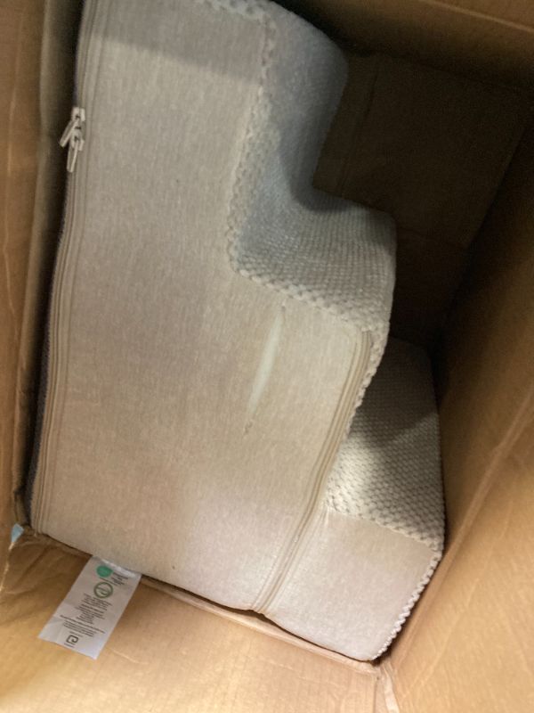 Photo 1 of ****DAMAGE MINOR*** EHEYCIGA Dog Stairs for Small Dogs 13.5" H, 3-Step Dog Steps for Couch Sofa and Chair, Pet Steps for Medium Cats, Non-Slip Balanced Pet Ramp Indoor, Beige