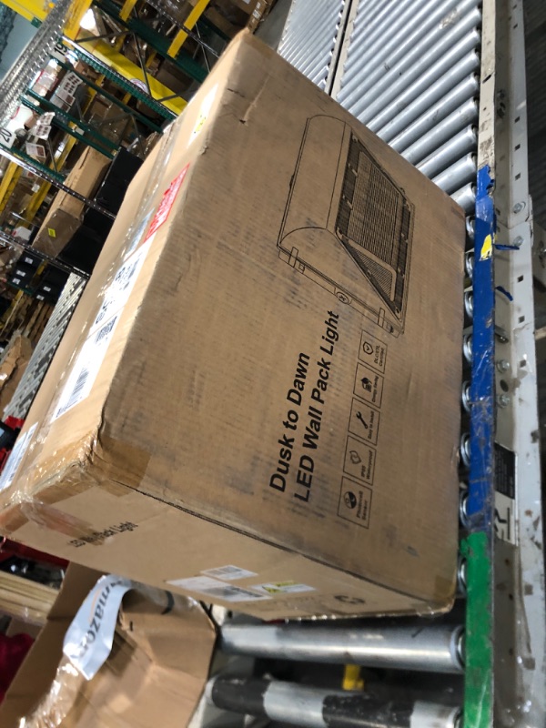 Photo 1 of ***FACTORY SEALED***
Aphyni 8 Pack 160W LED Wall Pack Light with Dusk to Dawn Photocell, 25600LM 6000K Daylight IP65 Waterproof Wall Pack Lights Outdoor LED [Eqv. 1200W HPS/HID] for Parking Lot, Warehouse, Yard AC120-277V