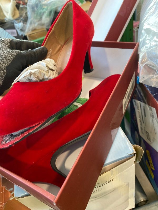 Photo 1 of **SEE CLERK NOTES**Women's Classic Round Toe Pumps, Mid Kitten Heel, Office Dress Shoes Velvet Red 38 - US 7