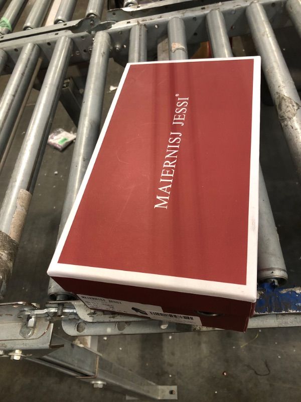 Photo 1 of **SEE CLERK NOTES**Women's Classic Round Toe Pumps, Mid Kitten Heel, Office Dress Shoes Velvet Red 38 - US 7