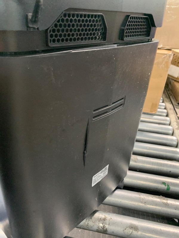 Photo 1 of ***Damage:Minor**** Aurora AU1210MA Professional Grade High Security 12-Sheet Micro-Cut Paper/CD and Credit Card/ 60 Minutes Continuous Run Time Shredder