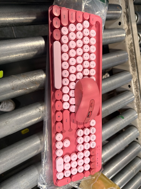 Photo 1 of ****NO USB CONECTORS OR CABLES****Wireless Keyboard and Mouse Combo - Round Keycaps, Full-Size Retro Typewriter Keyboard with Detachable Wrist Rest, Sleep Mode & Tilt Legs, 2.4GHz Cordless Connection for Mac/Windows/PC (Hot Pink)