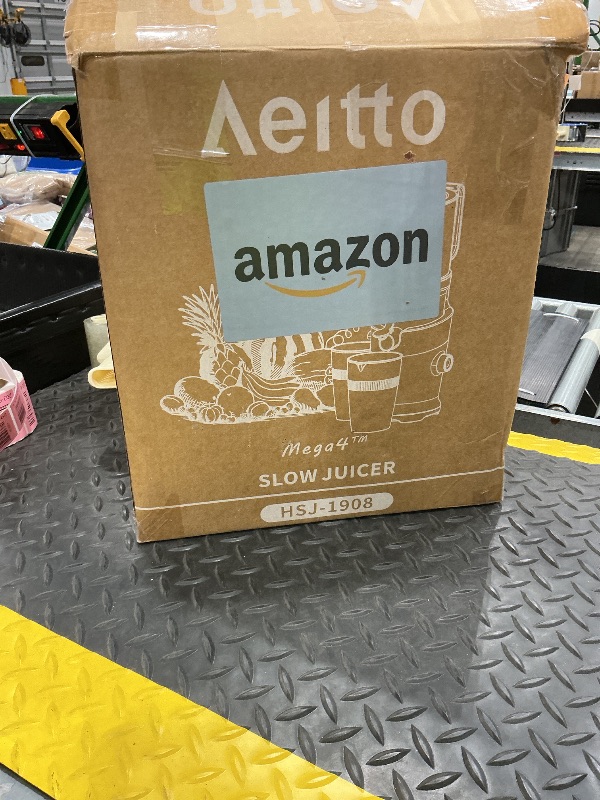 Photo 1 of *UNTESTED*
Cold Press Juicer with Whole Feed Chute, Aeitto Masticating Juicer Machines, Juice Extractor Machine Easy to Clean, High Juice Yield, For Whole Vegetables and Fruits, Easy to Assemble, Onyx Black