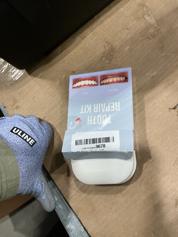 Photo 1 of 1 Set Adjustable Suitable Full Dentures, Teeth Veneers for Upper and Lower Jaws in Both Men and Women