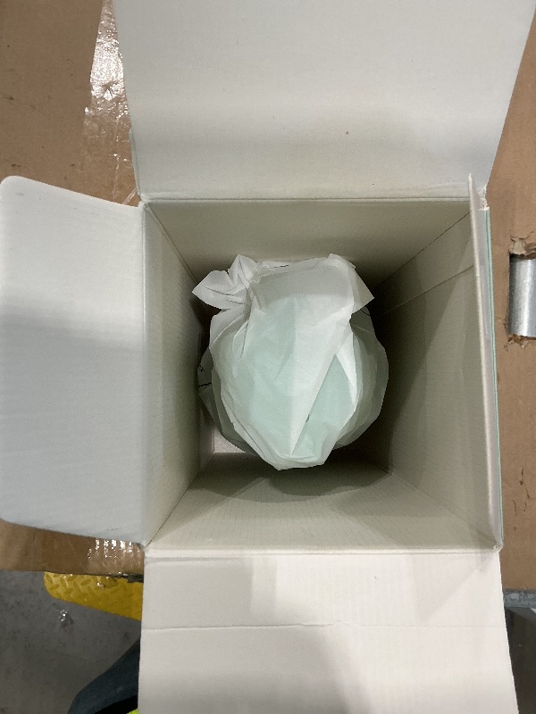 Photo 1 of **NO CHARGER**Momcozy Portable Milk Warmer for Travel – Dual Heating Modes for Breast Milk & Water, Portable Bottle Warmer with Fast Heating & Long Battery Life, 17 Ounces Large Capacity to Meet Your All-Day Needs