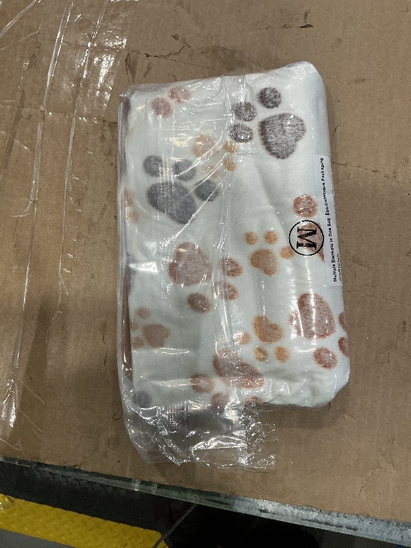 Photo 1 of 1 Pack 3 Blankets Super Soft Fluffy Premium Fleece Pet Blanket Flannel Throw for Dog Puppy Cat Paw Brown/Pink/White Medium(30x20 inch)