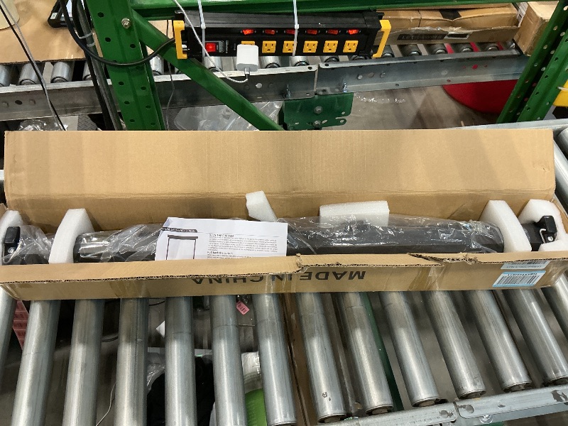 Photo 1 of Sicrifety Retractable White Background Screen -36" x56.5" ID Photo Portable Backdrop Roll Up/Pull Down Background Black and White Double-Sided Design Suitable for ID Card Passport Photo Photography