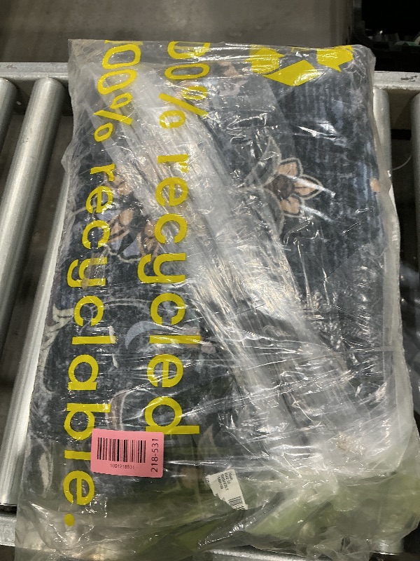 Photo 1 of Tangsoo 5x7 Blue Area Rug for Bedroom Living Room, Washable Vintage Floral Rug Non Slip, Low Pile Stain Resistance Distressed Retro Indoor Boho Carpet for Laundry Farmhouse Dinning Room Mat Home Decor