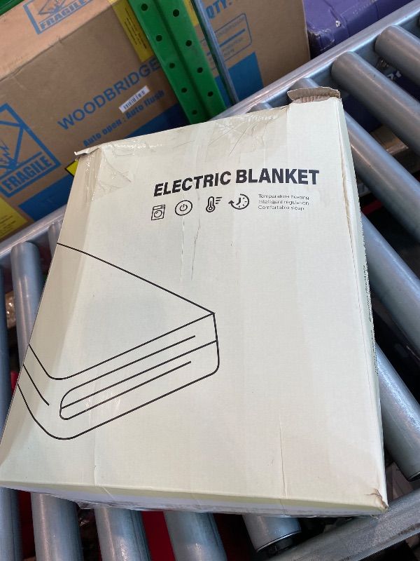 Photo 1 of *USED*
Electric Wearable Heated Blanket with Foot Pocket, Heated Blanket Wearable with Sleeves for Sofa, Flannel & Sherpa Electric Throw Blanket, 10 Heat Settings & 2-8H Auto Shut-Off, 50*70"+18", Beige