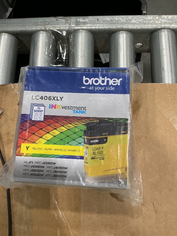 Photo 1 of Brother LC406XLCS, LC406XLMS, LC406XLYS 3-Color High Yield Ink Cartridge Set, LC406