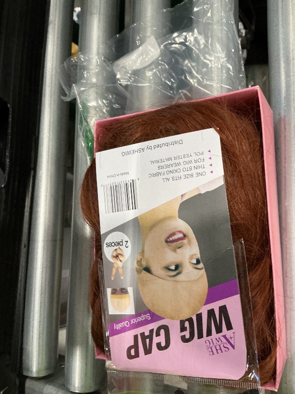 Photo 1 of **MINOR DAMAGE - USED**
NAYOO Long Auburn Wavy Wig for Women 26 Inch Middle Part Curly Wavy Wig Natural Looking Synthetic Heat Resistant Fiber for Daily Party Use(26Inch Auburn)