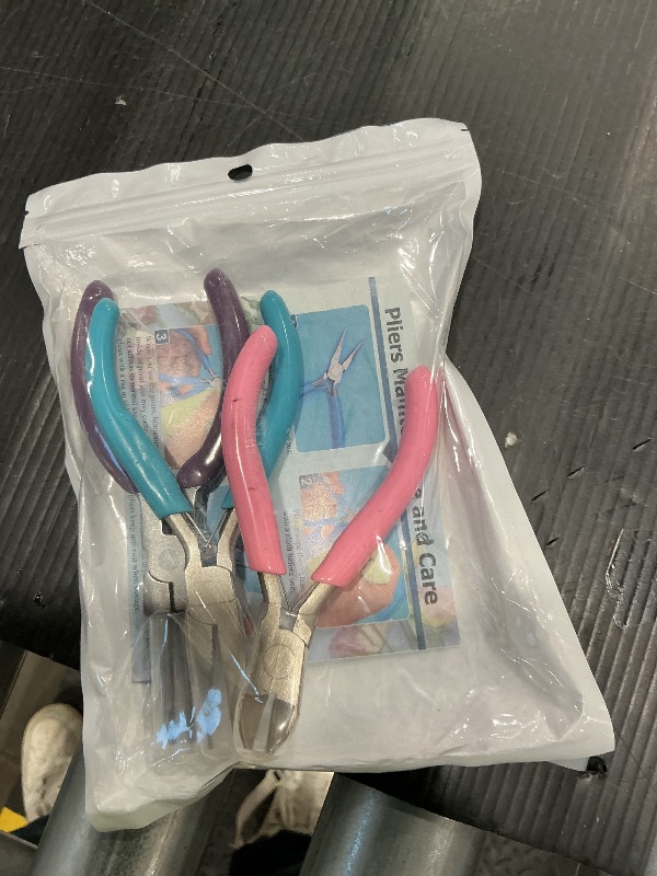 Photo 1 of *USED*
Shynek 3pcs Jewelry Making Plier Tools with Needle/Chain/Round Nose Pliers and Wire Cutter for Jewelry Repair, Wire Wrapping, Crafts, Jewelry Making Supplies