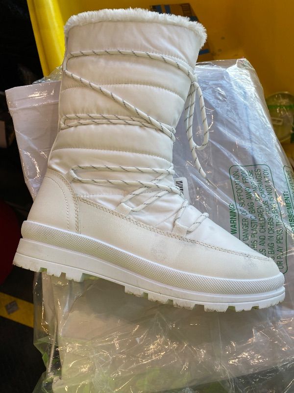 Photo 1 of *MINOR DAMAGE - USED*
HEAWISH Women’s Winter Snow Boot Fur Lined Mid Calf Warm Boots(White, US7.5)