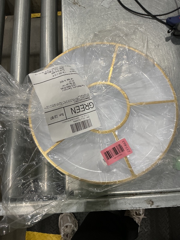Photo 1 of ** SOLD AS IS NO REFUND/RETURN** SEE COMMENT!
R-kay 4 Pack, 6 Sectional White Plastic Serving Trays For Party With Gold Rim - Heavy Duty Gold Party Trays For Serving Food - 12 Inch Platters
