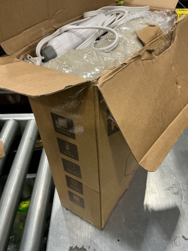 Photo 1 of *USED*
RALYSUN Electric Heated Blanket Full Size 72"x84" - Dual-Sided with Microplush & Sherpa Fabric, 4 Heat Settings & 10 Hours Auto Off, Machine Washable - Light Brown