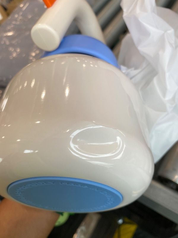 Photo 1 of *MINOR DAMAGE - USED*
CHAKO LAB Water Bottle with Straw and Carry Handle | Wide Mouth vacuum insulated stainless steel Bottles | Reusable, leak-proof and BPA-free | 33oz(White&Blue)