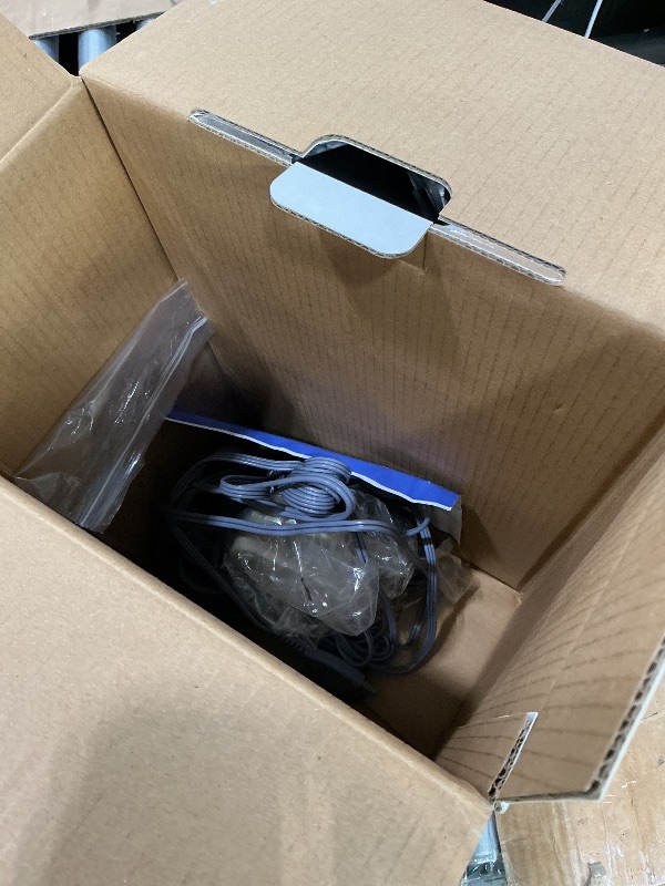 Photo 1 of *SEE CLERK COMMENTS*** Westinghouse King Size Heated Blanket, Soft Flannel to Sherpa Reversible Electric Blanket King Size with 10 Heating Levels & 1-12 Hours Auto Shut Off, Machine Washable, (100" x 90", Beige)