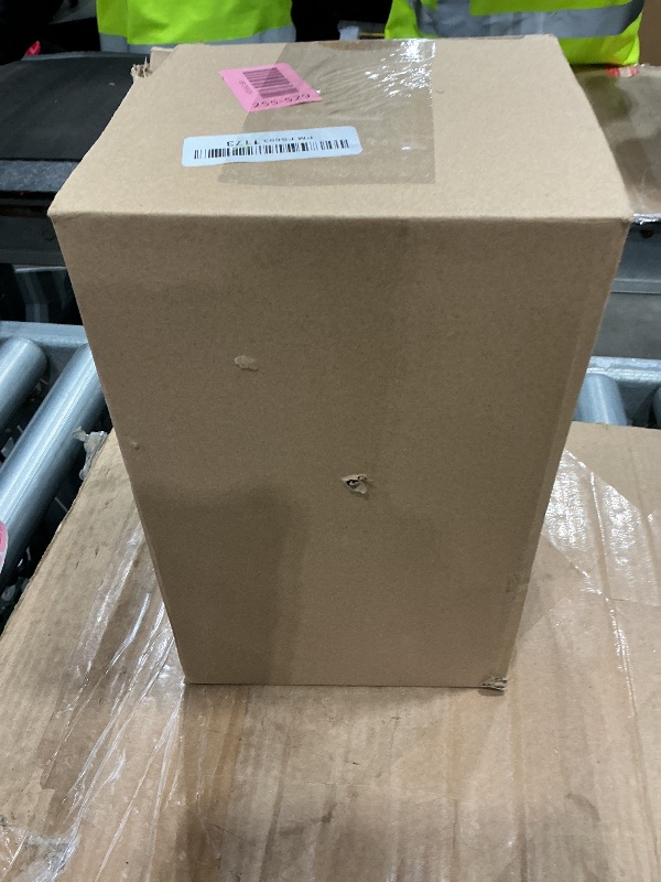 Photo 1 of *MINOR DAMAGE - USED*
JOIEDOMI 7.8" Metal 3D Silver Glitter Star Christmas Tree Topper Decor, 56 LED Light with Plug Timer Ornaments Treetop Decorations Home Holiday Party Indoor