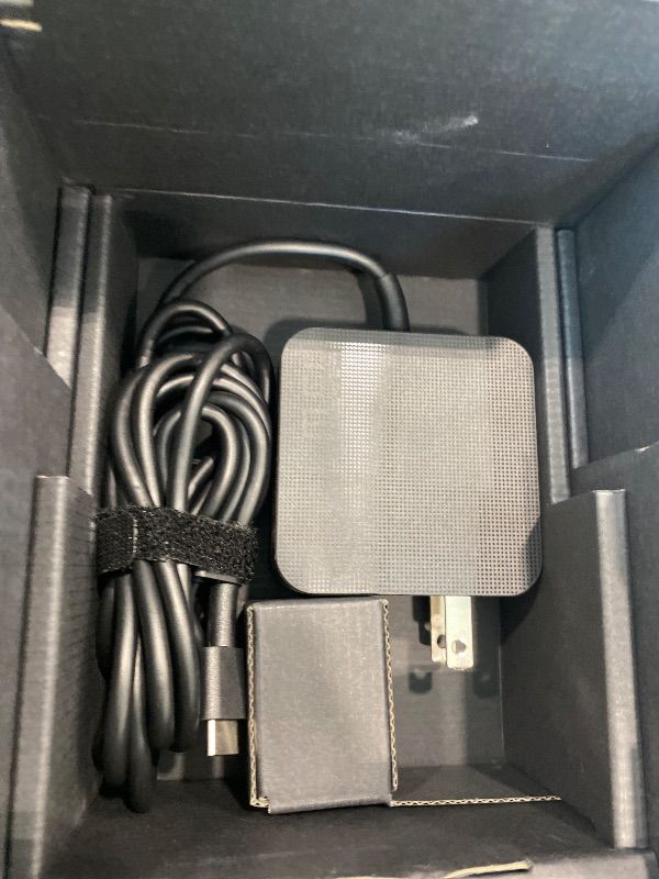 Photo 1 of *USED*
ASUS ROG Xbox Ally – 7” 1080p 120Hz Touchscreen Gaming Handheld, 3-month Xbox Game Pass Premium included, AMD Ryzen Z2 A, 16GB RAM, 512GB SSD, White