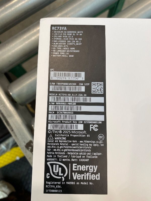 Photo 1 of *USED*
ASUS ROG Xbox Ally – 7” 1080p 120Hz Touchscreen Gaming Handheld, 3-month Xbox Game Pass Premium included, AMD Ryzen Z2 A, 16GB RAM, 512GB SSD, White