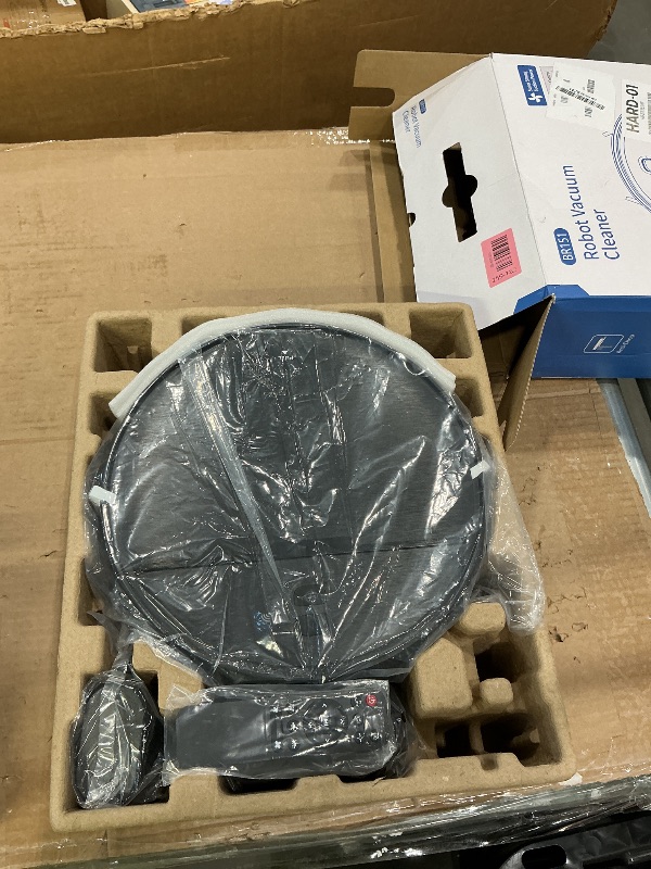 Photo 1 of *USED*
Robot Vacuum and Mop Combo with APP/Voice/Remote Control, 2 in 1 Vacuuming & Mopping Robot, Schedule, Strong Suction, Tangle-Free, Slim & Quiet, for Homes with Pets, Low Pile Carpet & Hard Floors