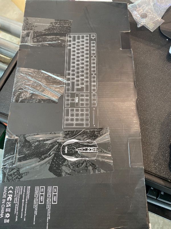 Photo 1 of **MISING USB**
RedThunder K10 Wireless Gaming Keyboard and Mouse Combo, LED Backlit Rechargeable 3800mAh Battery, Mechanical Feel Anti-ghosting Keyboard + 7D 3200DPI Mice for PC Gamer (White)