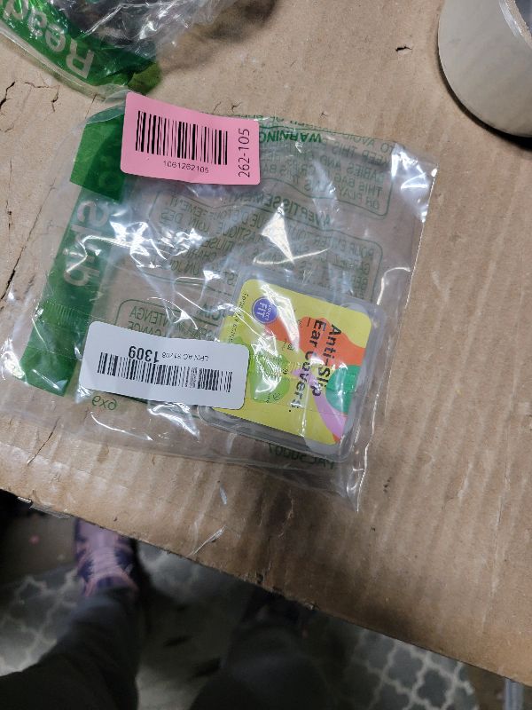 Photo 1 of [5 Pairs] for AirPods 4 Ear Tips Covers Sport Anti Slip Anti Scratche Skin Soft Silicone Eartip AirPods 4 Gen Earbuds Accessories Compatible with Apple AirPods 4th Generation (White)