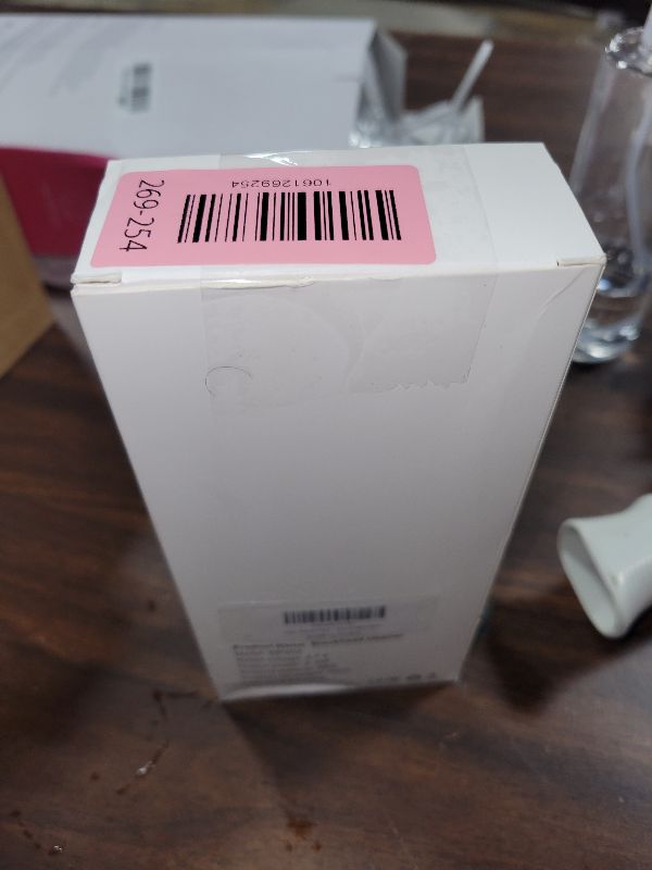 Photo 1 of 2026 Pore Vacuum, USB Rechargeable Blackhead Remover Vacuum,3 Levels Adjustable Pore Vacuum Blackhead Remover, with 6 Suction Power Probe,4 Golden Needle face Vacuum Pore Cleanser Kit-White