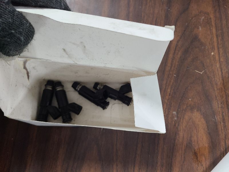 Photo 1 of 12580426 Fuel Injectors Fit for Chevy Avalanche 1500 Silverado 1500 2500 Tahoe Suburban 1500 GMC Sierra 1500 Yukon XL 1500 V8 5.3L Flex Engine 4 Hole Replaces OE# 25326903 217-1626 88894361