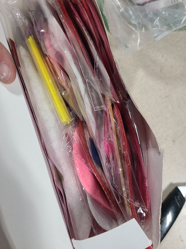 Photo 1 of 16 Sets Valentine's Day DIY Sewing Kit Heart Craft Kit Valentines DIY Stuffed Sewing Set for Beginners Heart Educational Gift Set for Kids Valentines Felt Ornaments Decoration for Boys and Girls