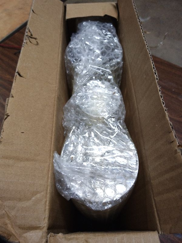 Photo 1 of [100 Pack] 12oz Plastic Cups with Gold Glitter Sturdy & Food Safe Plastic Wine Glasses Disposable Cups Wedding Cups Party Cups Drinking Tumblers for Wine, Cocktails and Cold Beverages