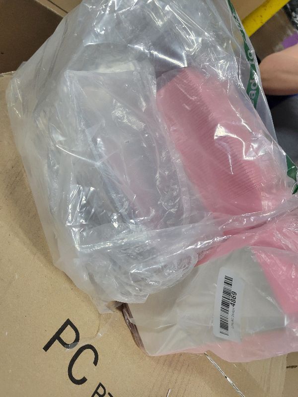 Photo 1 of 100 Pcs Charcuterie Boxes with Clear Lids 5 Inch Disposable Mini Square Charcuterie Boxes Paper Bakery Food Containers for Valentine's Day Family Party Sandwich Sushi Cookie Cake Fruits Slice (Pink)