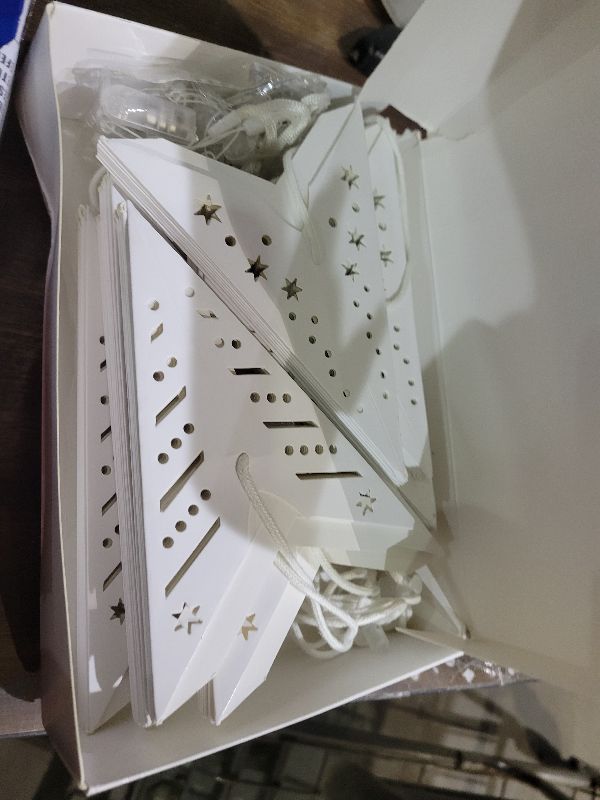 Photo 1 of 12Pcs Paper Star Lanterns with Lights, 3D 7/9 Pointed Christmas Paper Lanterns Decorative Christmas Hanging Lamp Shades Foldable for Xmas Winter Wedding Party Home Decor Indoor, 13.78"/11.8", White