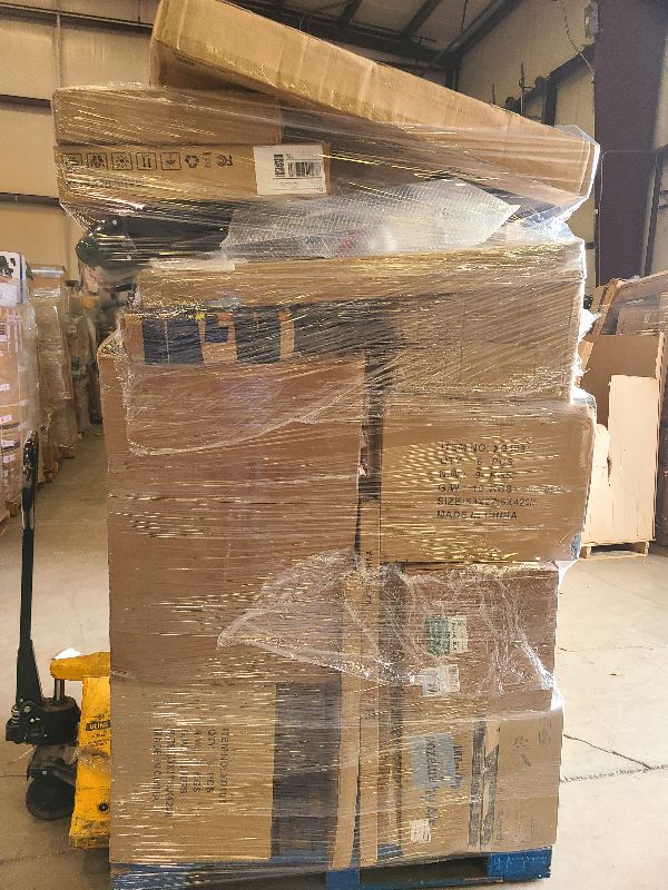 Photo 1 of As is general merchandise pallet roughly 60 items 