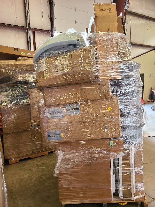 Photo 1 of As is general merchandise pallet roughly 60 items.
