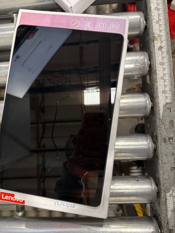 Photo 1 of **Parts Only**Lenovo Tab M11, 11” Display, MediaTek Helio G88 Octa-Core, 4GB RAM, 64GB SSD, 1920x1200 px, Ambient Light-Sensor, 10 Hour Battery, Comes w/Pen, Luna Grey
