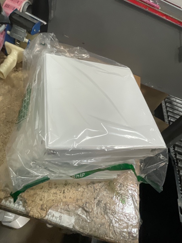 Photo 1 of 1.5-Inch 3-Ring Binder with Pockets, 1-1/2’’ Premium View Binders with Three Ring Binders Holds up to 325 Sheets US Letter Size, Bulk Pack of 6, Perfect for Home, Office, and School (1.5-inch) White