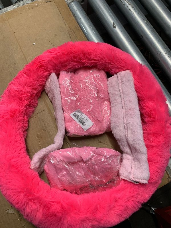 Photo 1 of ***MISSING PARTS***
Frienda 10 Pcs Fluffy Car Steering Wheel Covers Handbrake and Gear Shift Cover Seat Belt Shoulder Pads Diamond Mat Ignition Ring Ball Key Chain Armrest Box Mat Car Accessories Set(Pink)